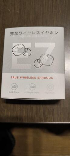 新年値下げしました。ワイヤレスイヤホン　E7