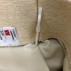 カーテン厚手遮光防炎180✖️105金具付き　２枚組
の画像