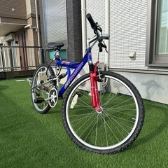 マルキン自転車　マウンテンバイク 青・赤 26インチの画像