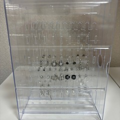 ピアス、リング付きアクセサリーケース