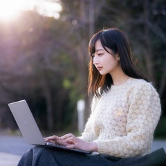 【全国OK】一緒にインフルエンサーを目指すライバー募集！！＜大学生・主婦も歓迎＞ − 東京都