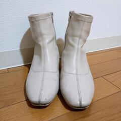 ラクッションハッスイストレッチブーツ GLOBAL
WORK ア...