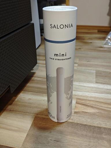 未使用 SALONIA  ストレートヘアアイロン  耐熱ポーチ付  ホワイト