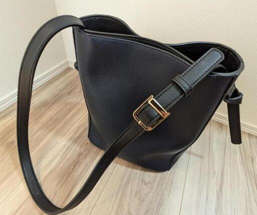【新品】ブランド UNITED ARROWS ソフトフェイクレザー  ショルダーバッグ