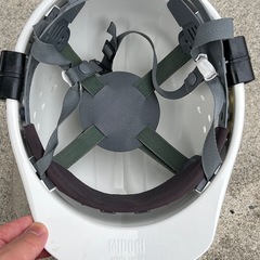 フェイスカバー付きヘルメットの画像