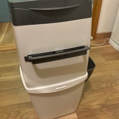 取りに来てくれる方差し上げます！リターロッカー　替えロール2個付きの画像