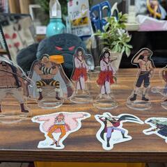 ワンピース一番くじ景品アクリルスタンドとシール