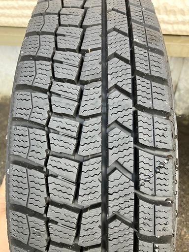 ダンロップ　wintermaxx 02 タイヤホイール４本セット