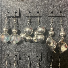 ハンドメイドピアス