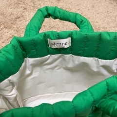 SIENNE padding bagの画像
