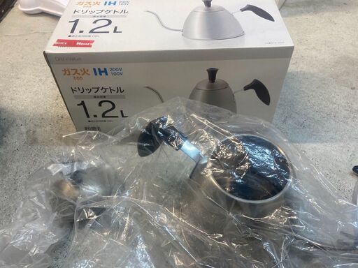 ☆未使用￥2,000！ニトリ　ドリップケトル　家具　ガスIH対応　【BJ141】