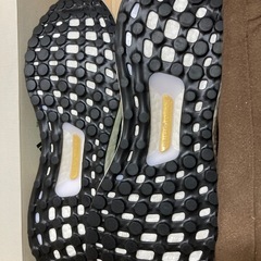 新品未使用アディダスウルトラブースト1.0DNA Ｍの画像