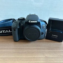 Canon 一眼レフカメラ　キャノン　EOS Kiss X6i 本体　充電器