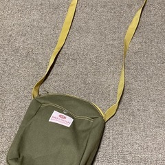 カジュアルショルダーバッグ