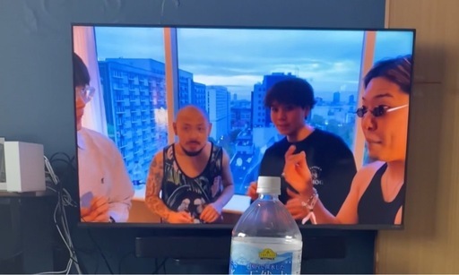 今日中にお取引できる方!！！13000円で対応致します2022年購入  Hisence 43V型液晶テレビとテレビスタンド