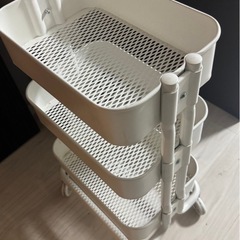 27日お引き取りいただける方限定！美品　IKEAワゴン　ホワイト