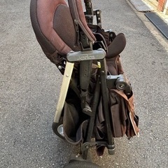 アップリカの3輪ベビーカーの画像