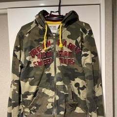 SWEETYEARSパーカー