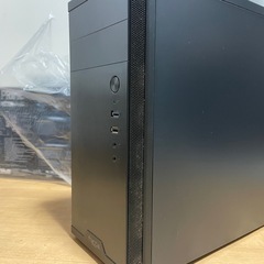 PCケース　MicroATX対応 Fractal Desigh 1100 ミニタワー型 の画像