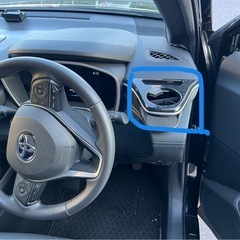 【中古】カローラクロス内装実用品
