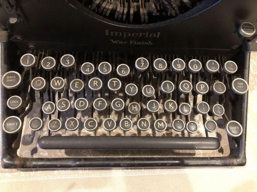 希少品　アンティーク　タイプライター　1940's インペリアル