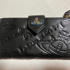 ヴィヴィアンウエストウッド　2つ折り長財布