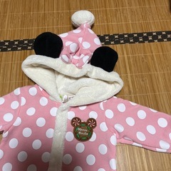 ミニーマウスのサンタカバーオール　の画像