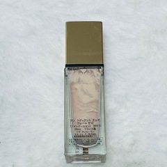 イブ・サンローラン ファンデーション 明るい色の画像