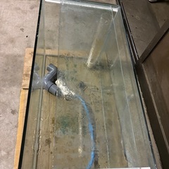 ガラスオーバーフロー水槽(90×45×50) 引き取り限定の画像