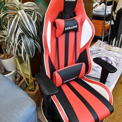 ●2023年購入　綺麗(^^♪●AKレーシング　ゲーミング座椅子...