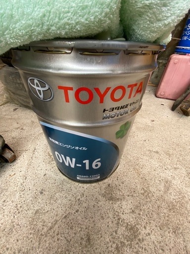 トヨタ　rav4 オイル　オイルフィルター