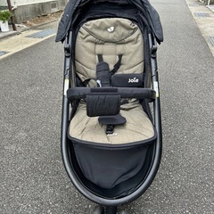 ベビーカーの画像