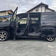 初売り2日から‼️‼️月々1.2万円〜分割払い可❗️車検2年付き！大人気☆トヨタ ヴォクシー ☆SDナビ付き☆走行中DVD見れます☆ETC付き☆両側電動スライドドア付き☆社外アルミホイール装着☆ドライブレコーダー付きのフル装備☆車内広々三列シート‼️の画像