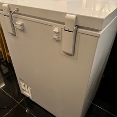 業務用冷凍庫の画像