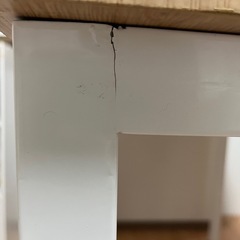 ダイニングテーブルの画像