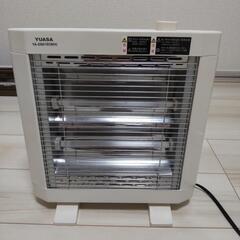 電気ストーブ YA-D801R(WH)