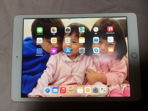 Apple iPad 第7世代 128GB ゴールド 10.2” Wi-Fi.。OS 18.0.1。良い