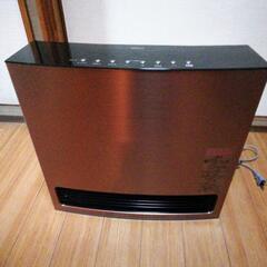 美品 大火力 木造〜11畳 ガスコード5m付 ガスファンヒーター 都市ガス用
