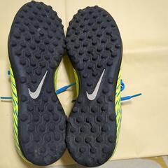 NIKEトレーニングシューズ27cmの画像