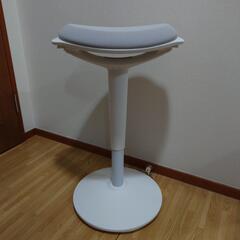 【お取引決まりました】昇降 チェア  椅子 ホワイトの画像