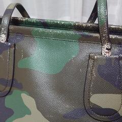 COACH　迷彩柄カバンの画像