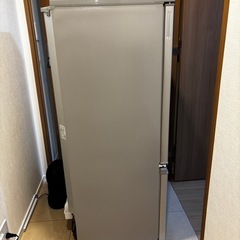 【美品】2019年購入 SHARP 冷蔵庫の画像