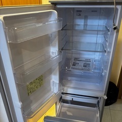 【美品】2019年購入 SHARP 冷蔵庫の画像