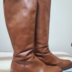 美品 デュッチオデルデュッカ. ストレッチブーツ 牛革 キャラメル色　靴38の画像