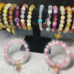 ビーズブレスレット（1つ500円まとめて購入お値引きします）