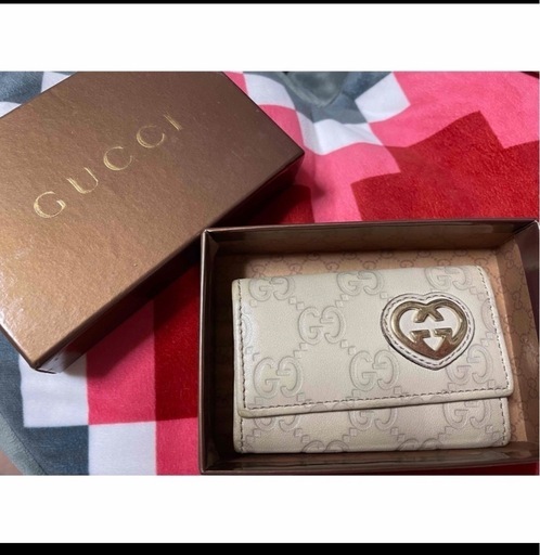 GUCCI グッチ グッチシマ ラブリー 6連キーケース GG柄 レザー ハート