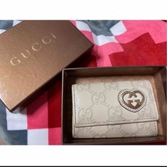 GUCCI グッチ グッチシマ ラブリー 6連キーケース GG柄...