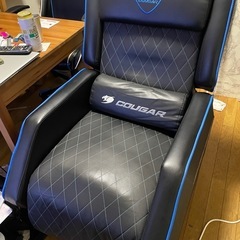 クーガゲーミングソファーの画像