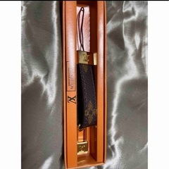 【LOUIS VUITTON】ルイヴィトン ストラップ チャーム  モノグラム の画像
