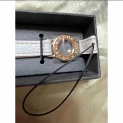 BVLGARI ブルガリ ホワイトレザー ゴールドリングストラップ(新品未使用)の画像